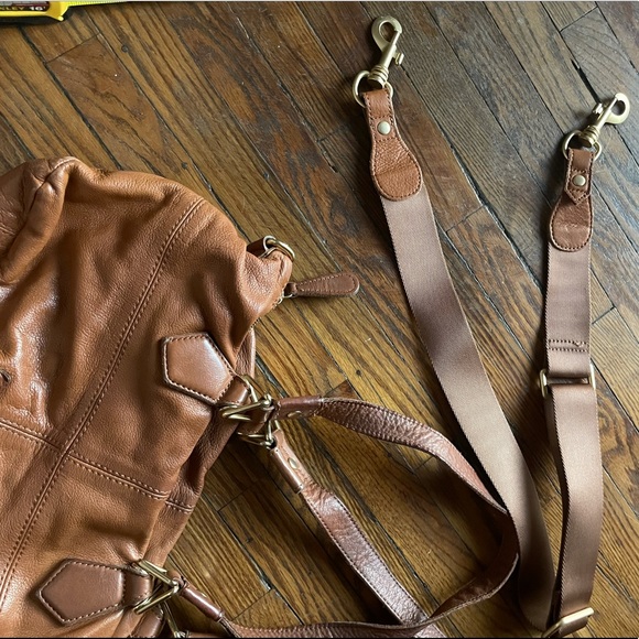 Liebeskind camel shoulder bag - Picture 1 of 5